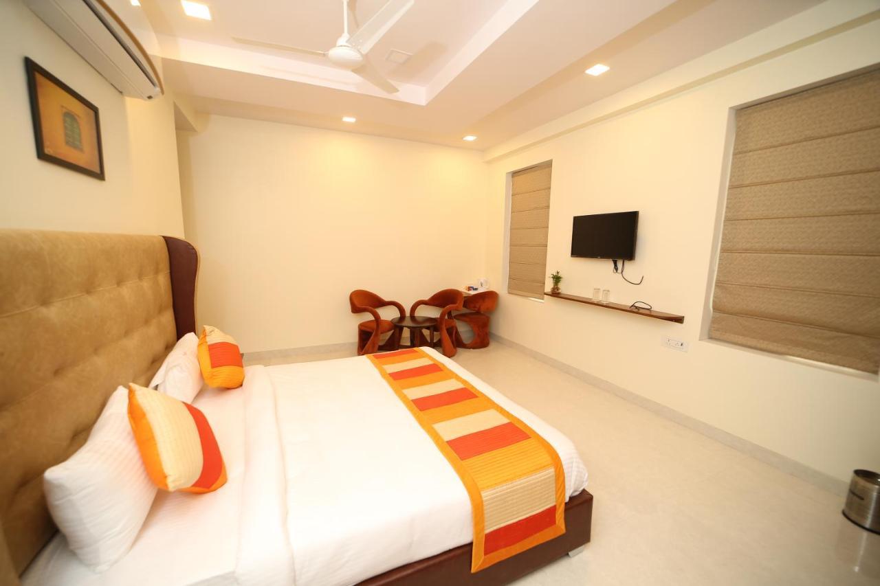 Hotel Myriad Inn Jaipur Buitenkant foto